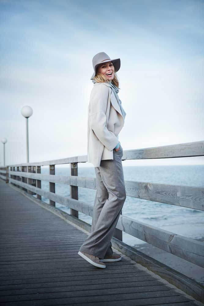 Petra van Bremen Photoshoot M. Olschewski